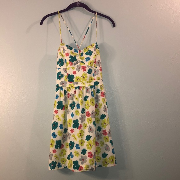 American Eagle Outfitters Dresses & Skirts - American Eagle Floral Print Cross back Dress